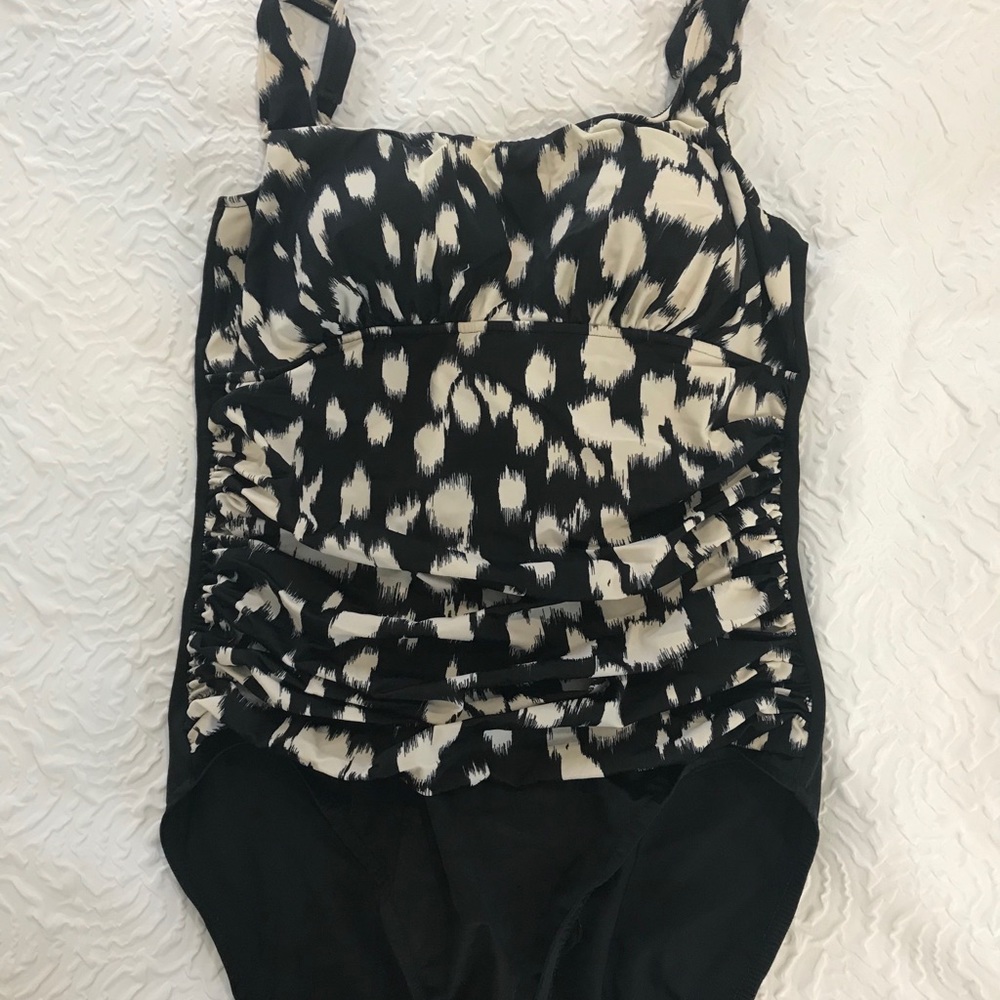 Women’s Swim Suit